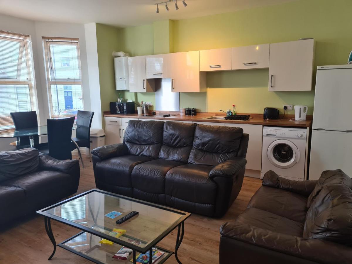 Yarmouth Apartments, Street Permit Parking, Close To Everything, Beach, Pier, Free Wifi Γκρέιτ Γιάρμουθ Εξωτερικό φωτογραφία