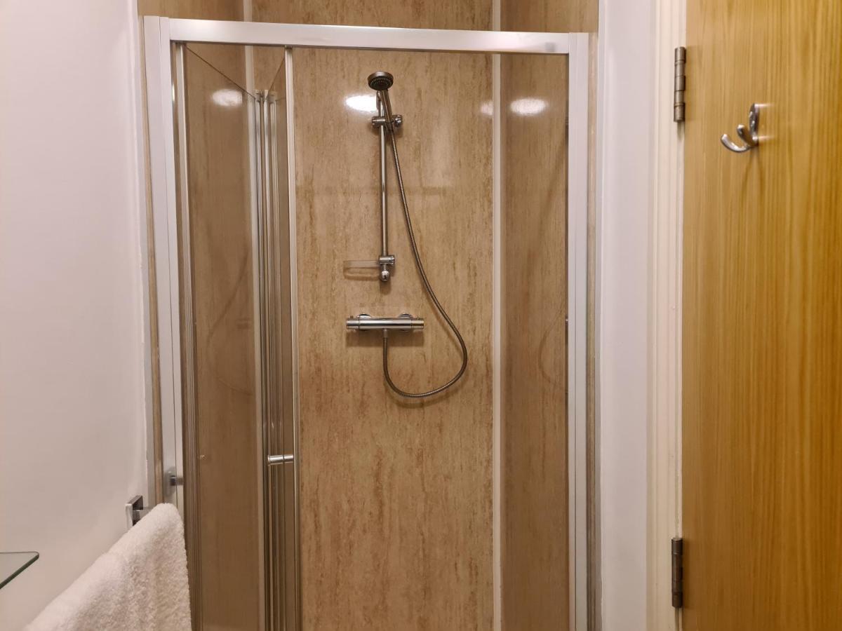 Yarmouth Apartments, Street Permit Parking, Close To Everything, Beach, Pier, Free Wifi Γκρέιτ Γιάρμουθ Εξωτερικό φωτογραφία