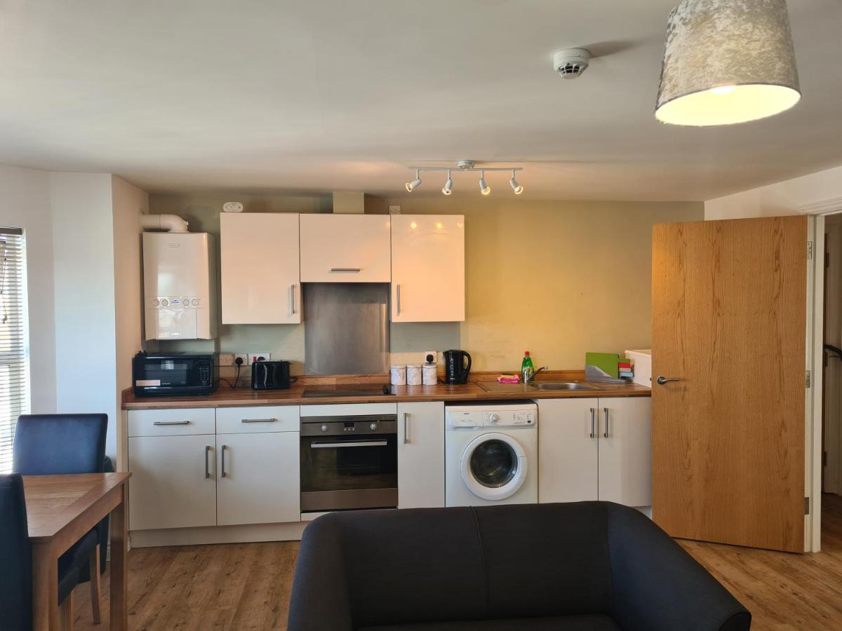 Yarmouth Apartments, Street Permit Parking, Close To Everything, Beach, Pier, Free Wifi Γκρέιτ Γιάρμουθ Εξωτερικό φωτογραφία