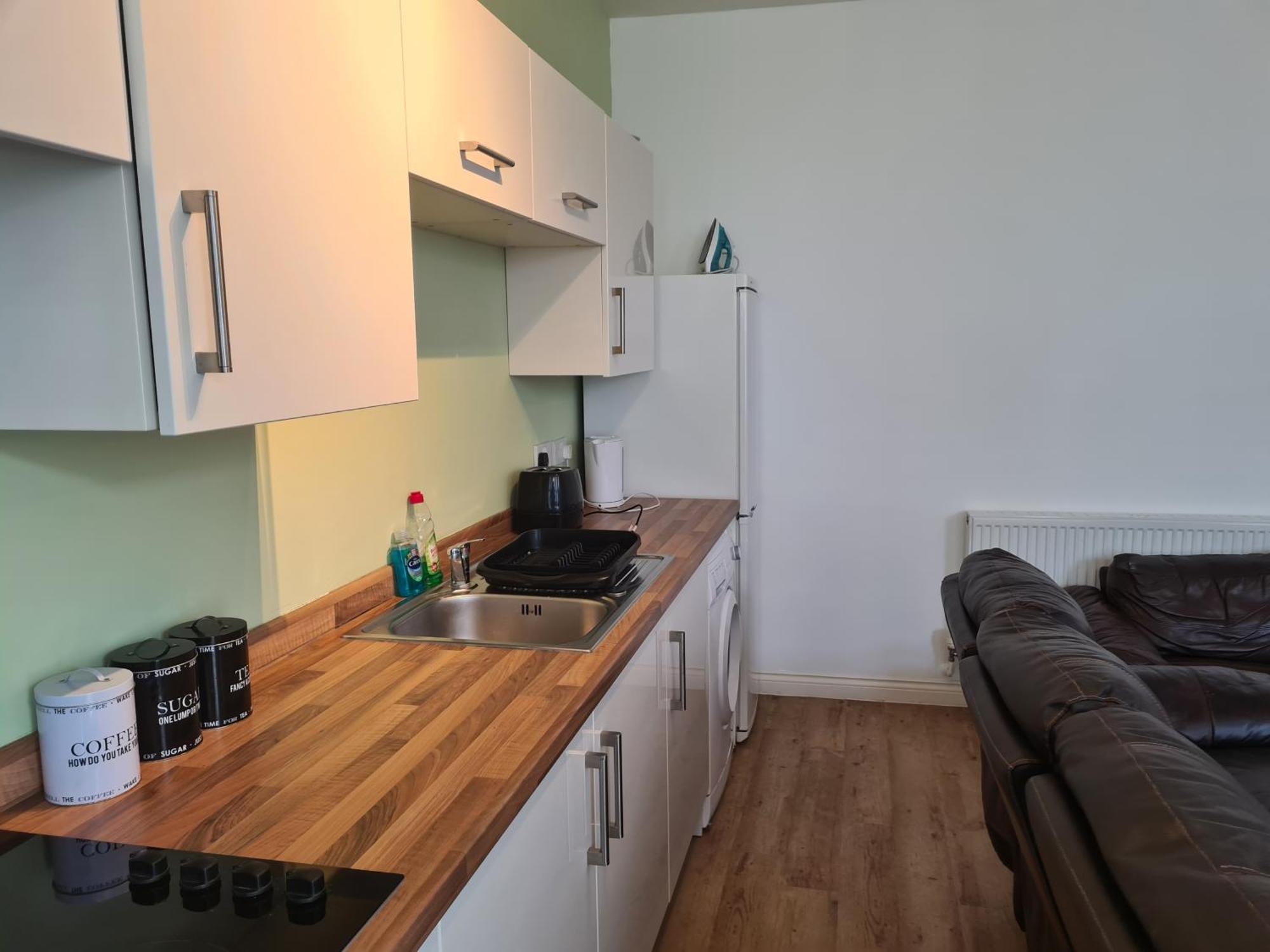 Yarmouth Apartments, Street Permit Parking, Close To Everything, Beach, Pier, Free Wifi Γκρέιτ Γιάρμουθ Δωμάτιο φωτογραφία